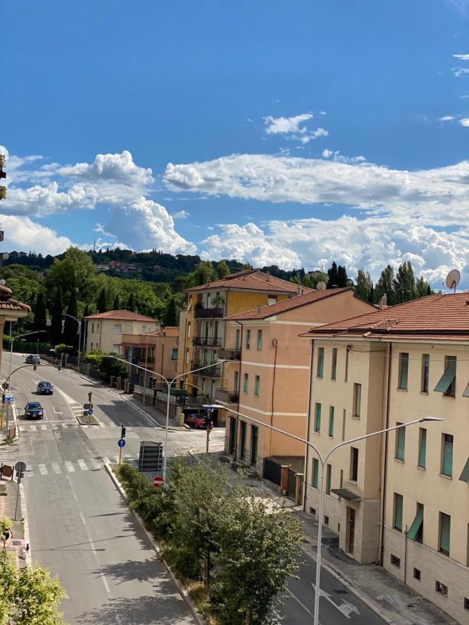 La Casa Di Alan Hotel Terni Eksteriør billede